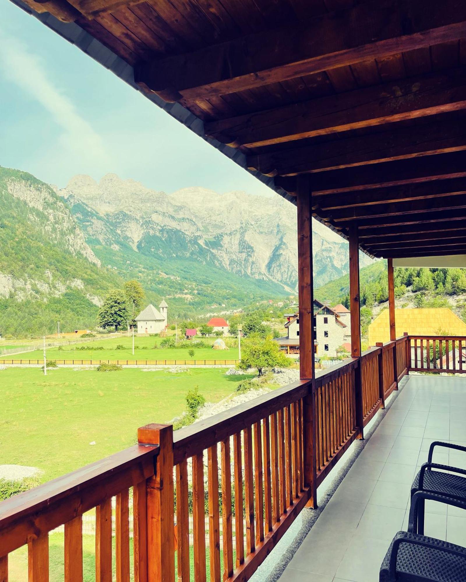 Hotel Thethi View Gjelaj Zewnętrze zdjęcie