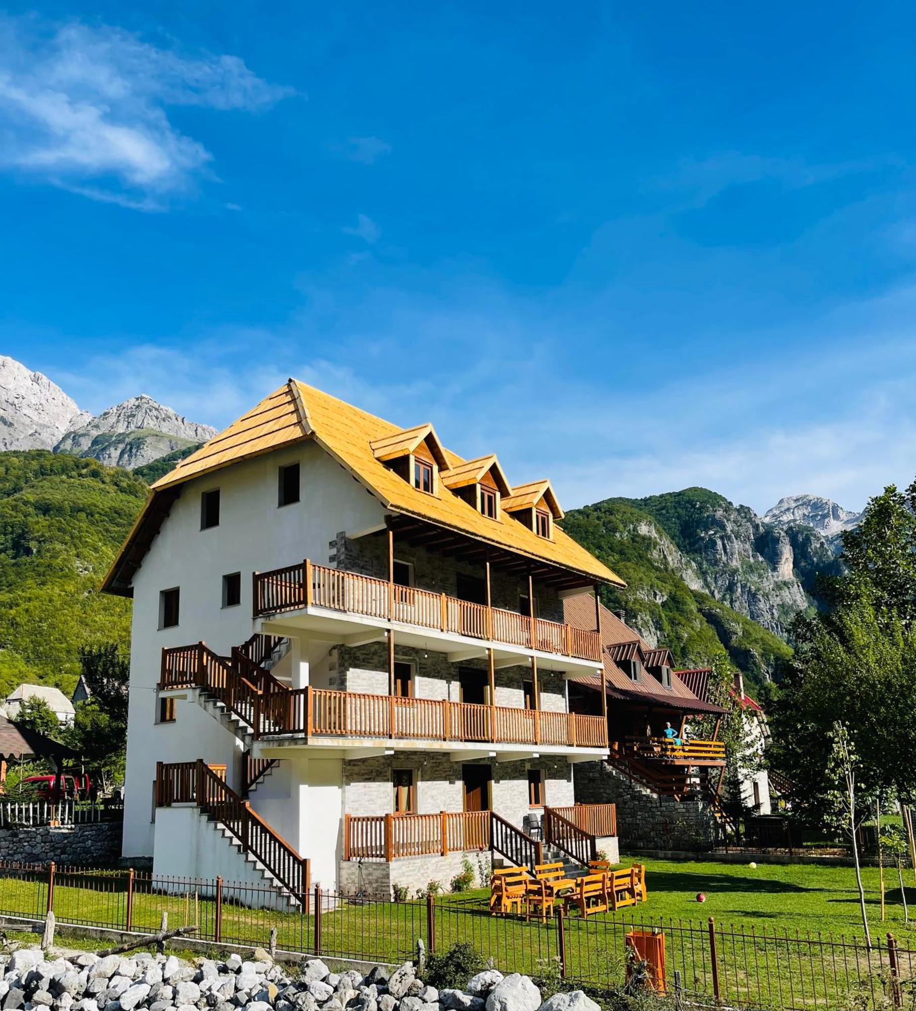 Hotel Thethi View Gjelaj Zewnętrze zdjęcie